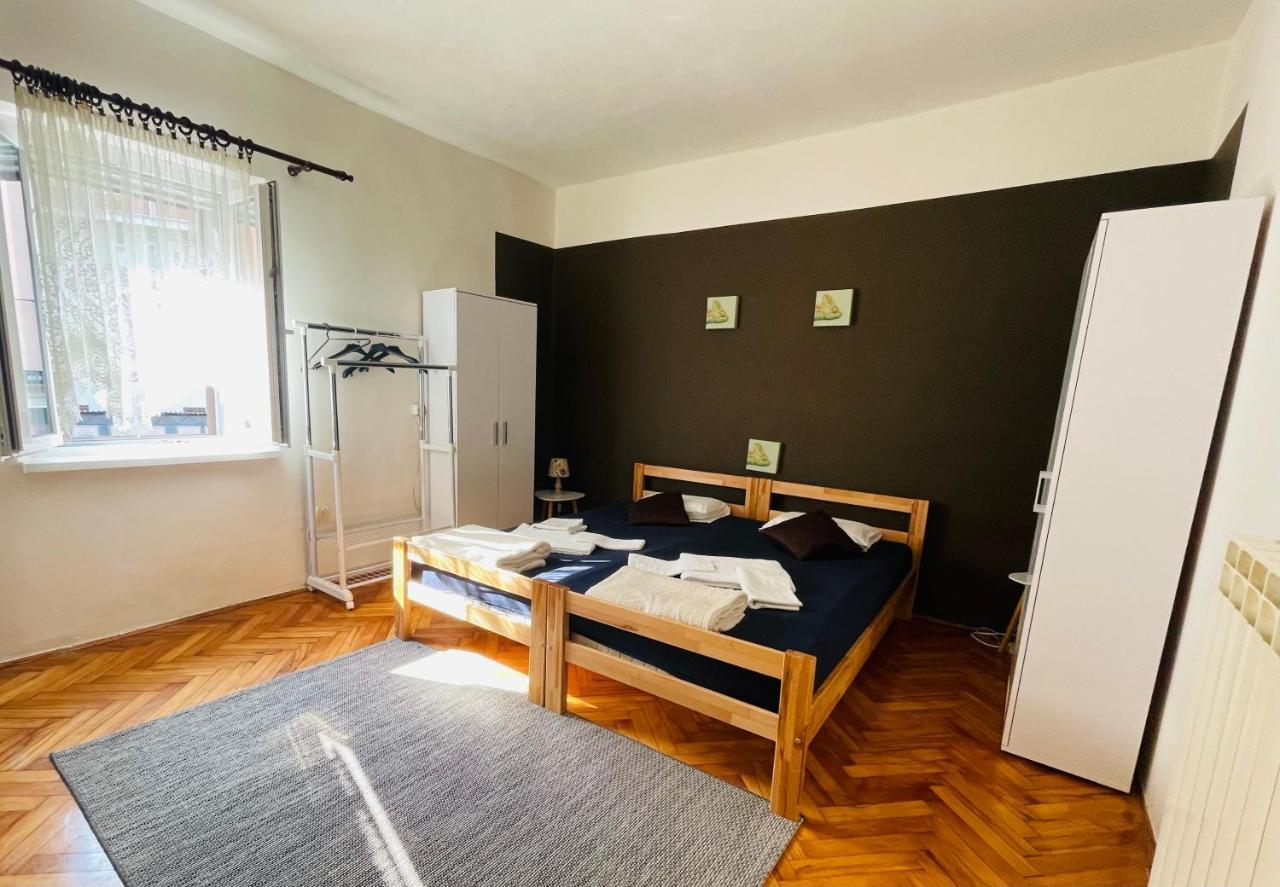 House365 Hotel Koper Eksteriør billede